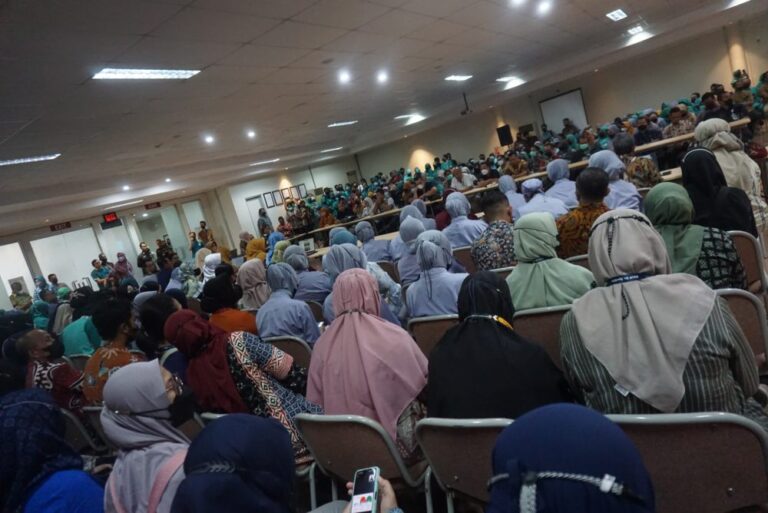 RS Sardjito Naikkan THR Pegawai Setelah Protes Massal