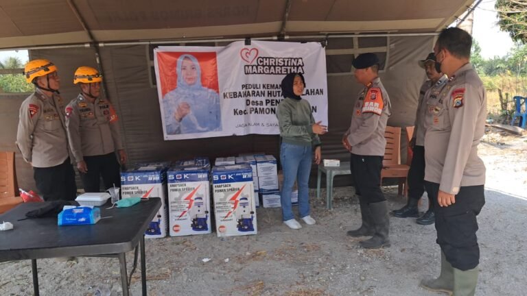 Karhutla Pasir Putih Pendolo, Misi Kemanusiaan Salurkan Bantuan ke Dua Posko